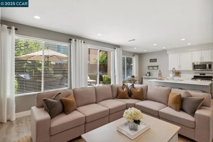 96 Heritage Way, Brentwood, California 94513