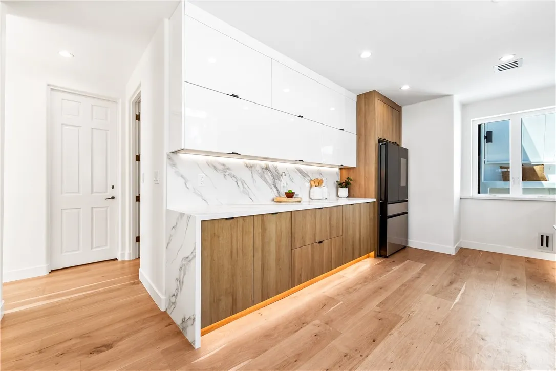 541 4th Street, Manhattan Beach, California 90266 home-pic-30