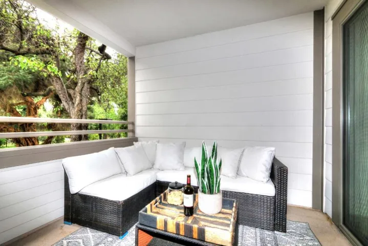 1271 Poplar Avenue 106, Sunnyvale, California 94086