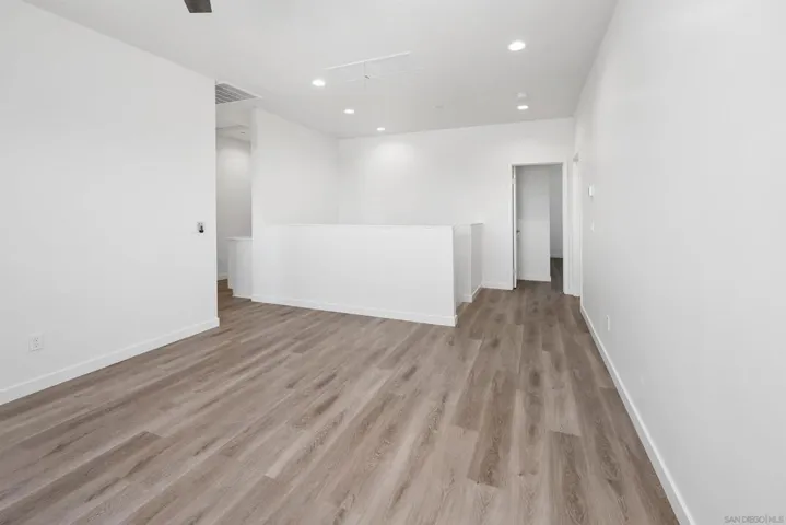 1624 Mauzy Way, El Cajon, California 92021