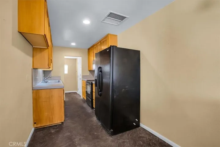 6676 Mariposa Avenue, 29 Palms, California 92277