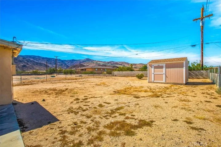 6676 Mariposa Avenue, 29 Palms, California 92277