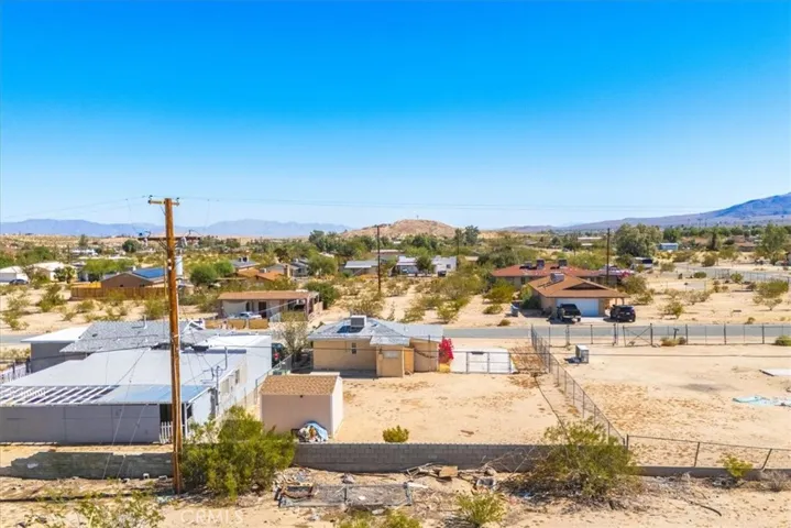 6676 Mariposa Avenue, 29 Palms, California 92277