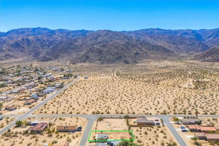6676 Mariposa Avenue, 29 Palms, California 92277