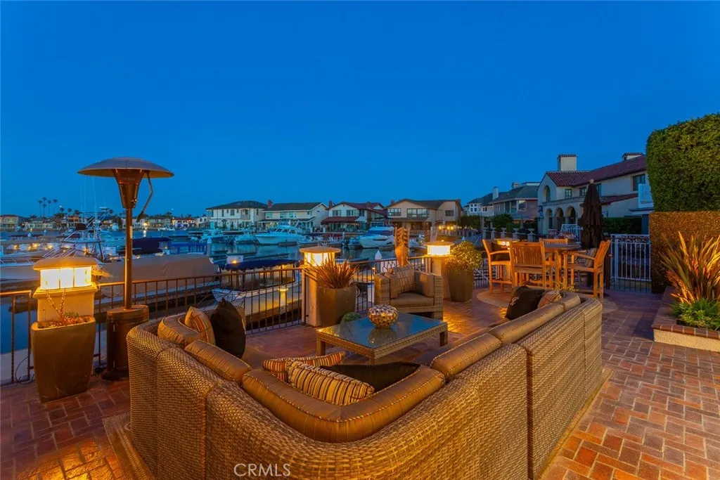 17022 Marina Bay Drive, Huntington Beach, California 92646 home-pic-46