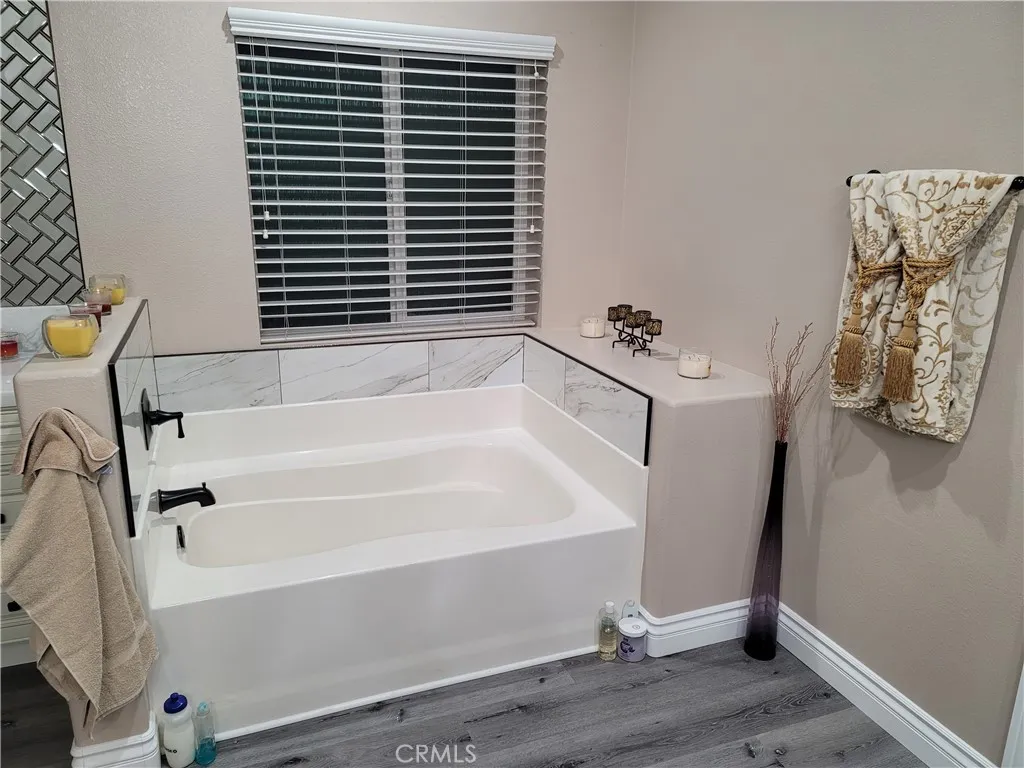 14465 Dove Canyon Drive, Riverside, California 92503 home-pic-34