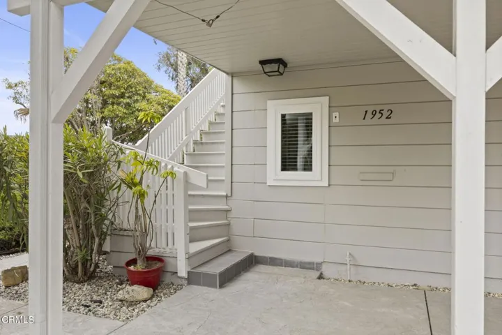 5-web-or-mls-UpmarketMedia_1954V-135