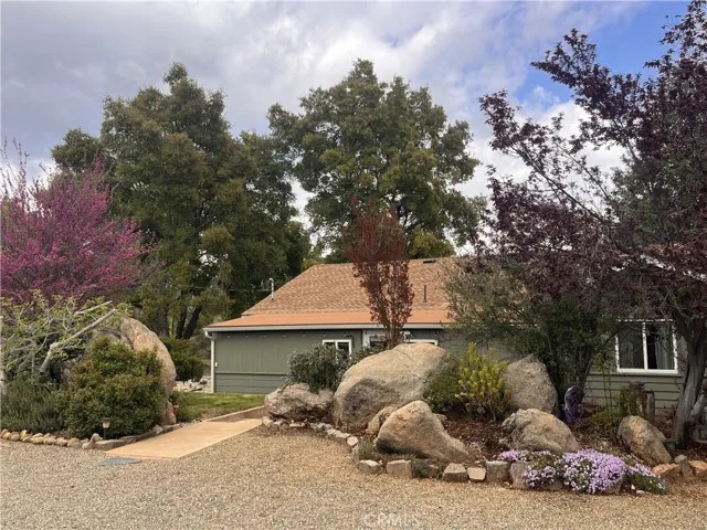 5327 Carleton Road, Mariposa, California 95338