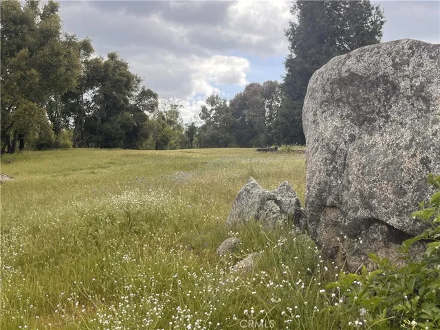 5327 Carleton Road, Mariposa, California 95338