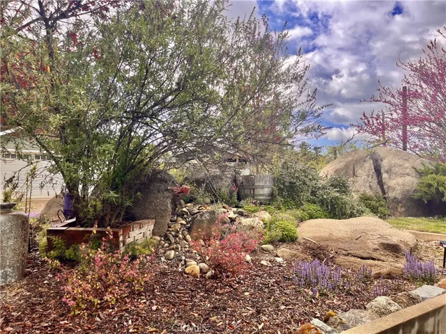 5327 Carleton Road, Mariposa, California 95338