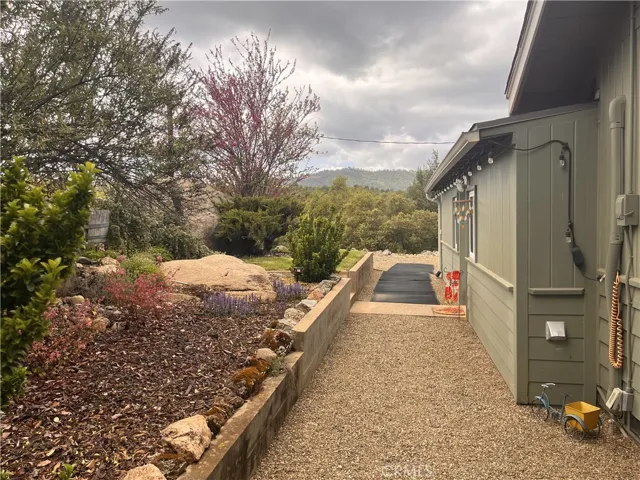 5327 Carleton Road, Mariposa, California 95338