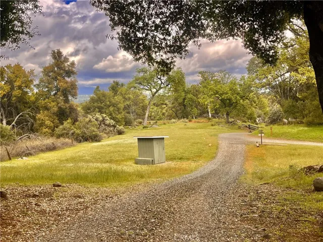 5327 Carleton Road, Mariposa, California 95338