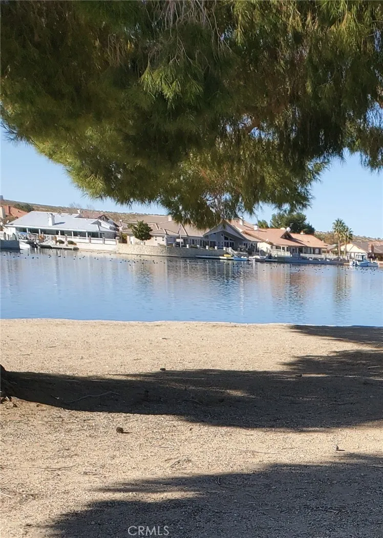 Lot Water View