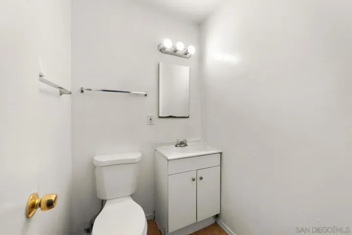 2194 Franklin Ave, San Diego, California 92113
