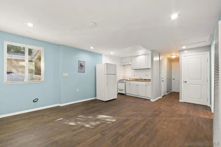 2194 Franklin Ave, San Diego, California 92113