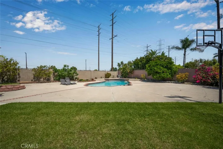 7751 La Mesa Way, Buena Park, California 90620