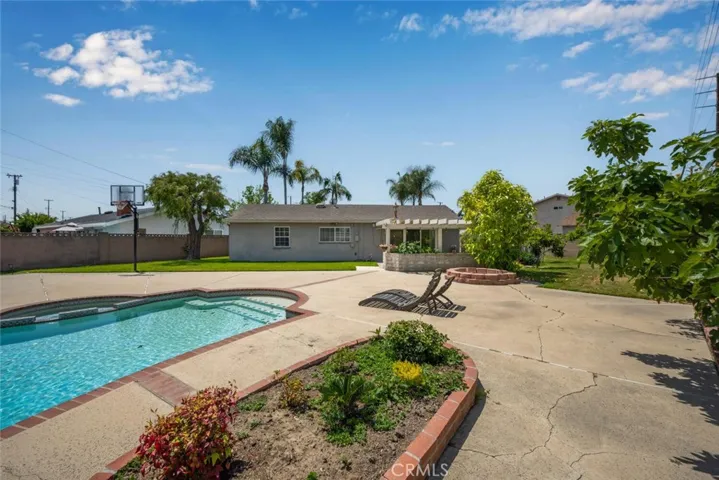 7751 La Mesa Way, Buena Park, California 90620