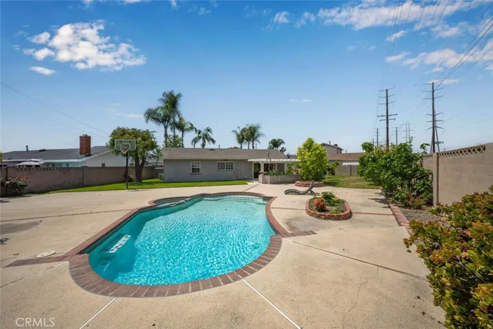 7751 La Mesa Way, Buena Park, California 90620
