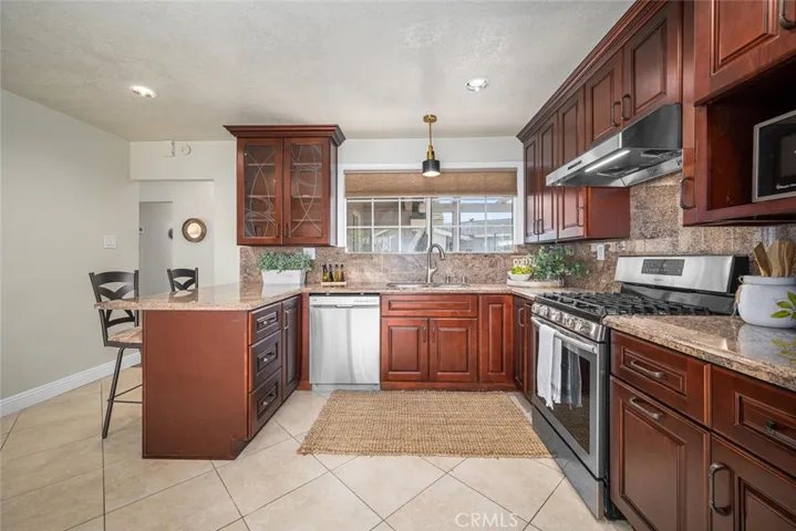 7751 La Mesa Way, Buena Park, California 90620
