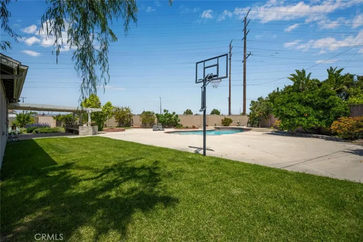 7751 La Mesa Way, Buena Park, California 90620