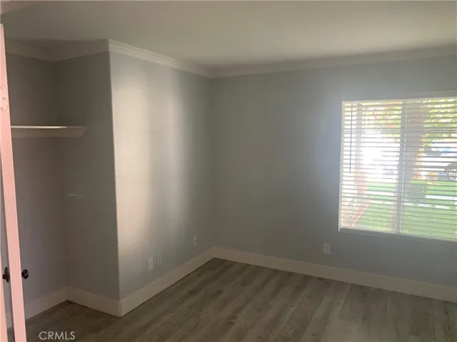 18810 Oakview Way, Lake Elsinore, California 92530