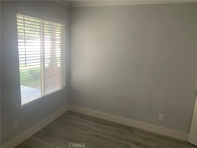 18810 Oakview Way, Lake Elsinore, California 92530