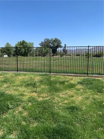 18810 Oakview Way, Lake Elsinore, California 92530