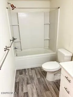 245 Oakleaf Drive 205, Thousand Oaks, California 91360 home-pic-13