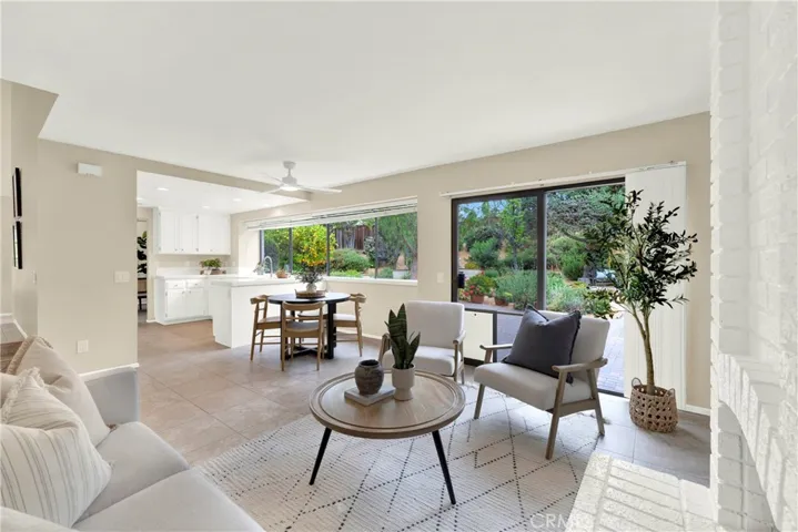 21255 Via Tomas, Yorba Linda, California 92887