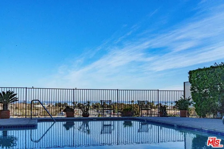 23901 Civic Center Way E379, Malibu, California 90265