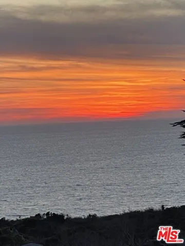 23901 Civic Center Way E379, Malibu, California 90265