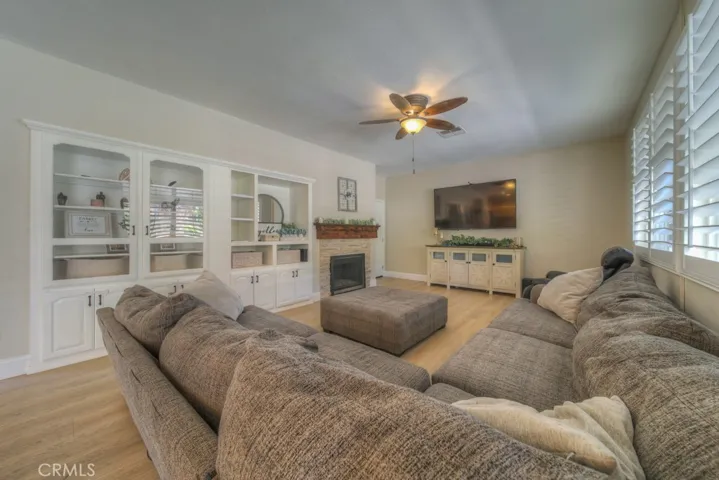 41137 Robards Way, Murrieta, California 92562