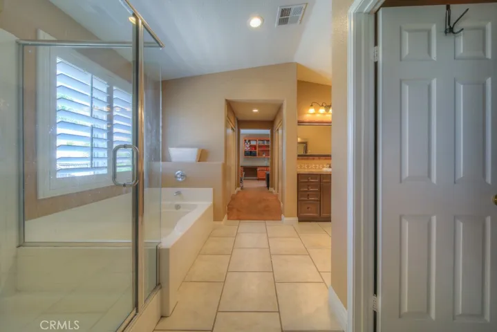 41137 Robards Way, Murrieta, California 92562