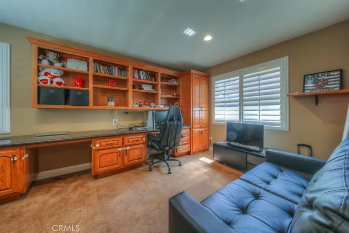 41137 Robards Way, Murrieta, California 92562