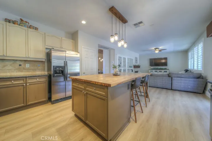41137 Robards Way, Murrieta, California 92562