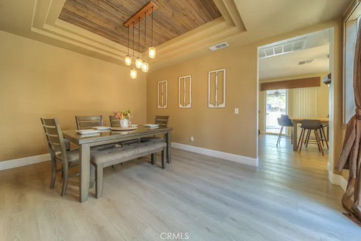 41137 Robards Way, Murrieta, California 92562