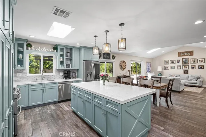 27602 Eldena Drive, Rancho Palos Verdes, California 90275