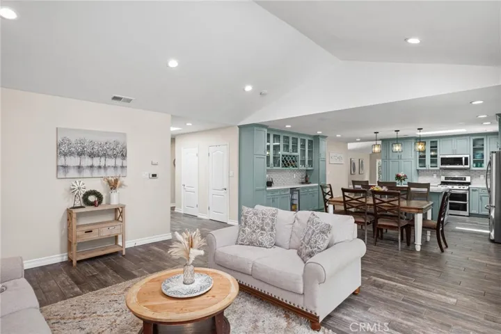 27602 Eldena Drive, Rancho Palos Verdes, California 90275