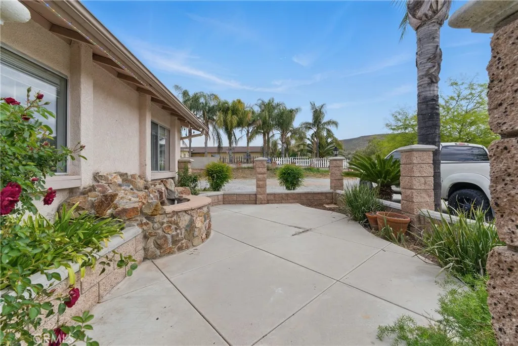 28755 Avenida Estrella, Menifee, California 92587 home-pic-1