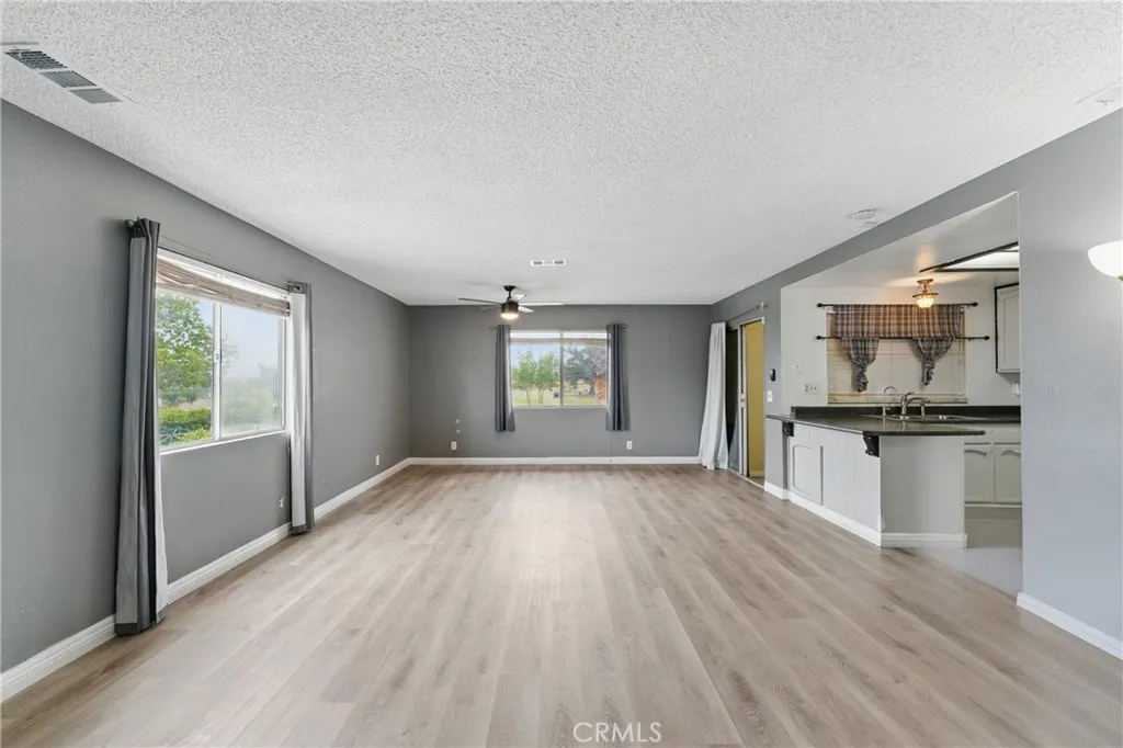 28755 Avenida Estrella, Menifee, California 92587 home-pic-2