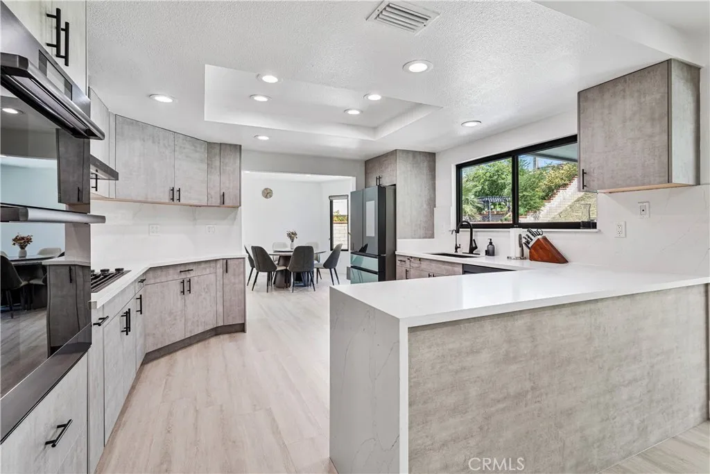 760 Featherwood Drive, Diamond Bar, California 91765 home-pic-10