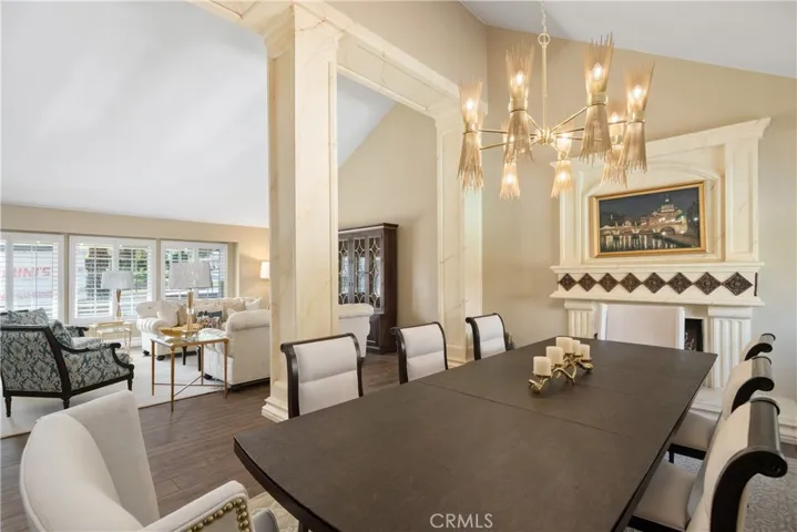 11030 Cozycroft Avenue, Chatsworth, California 91311
