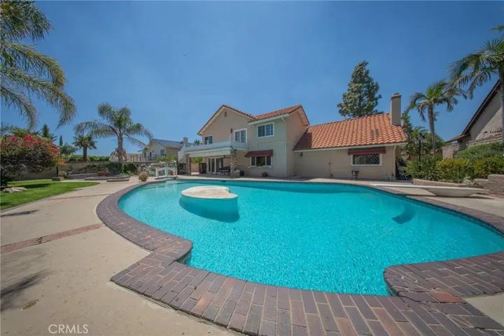11030 Cozycroft Avenue, Chatsworth, California 91311