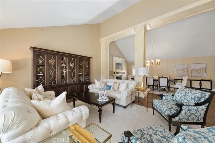 11030 Cozycroft Avenue, Chatsworth, California 91311