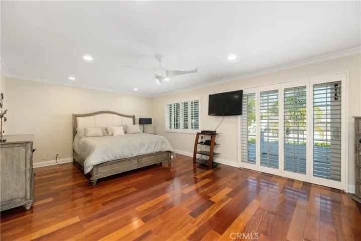 11030 Cozycroft Avenue, Chatsworth, California 91311