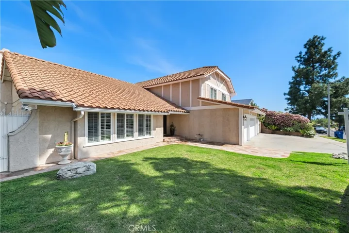 11030 Cozycroft Avenue, Chatsworth, California 91311