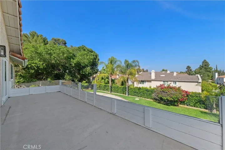 11030 Cozycroft Avenue, Chatsworth, California 91311