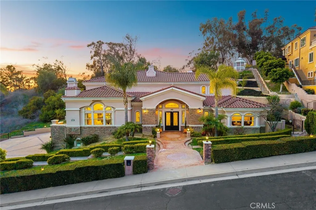 15841 Aurora Crest Drive, Whittier, California 90605 home-pic-2