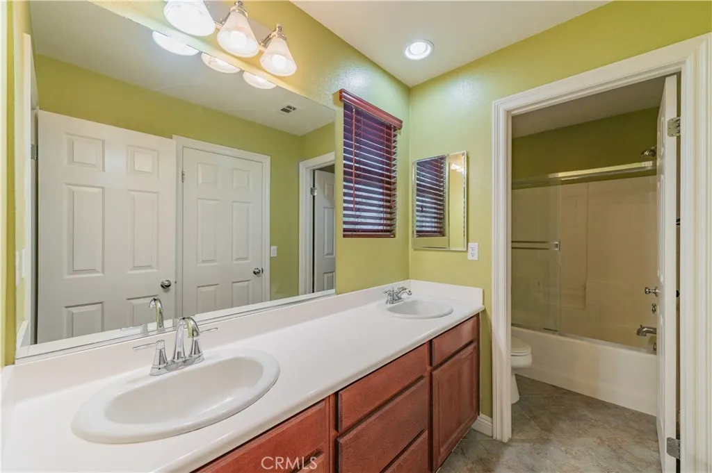 6909 Montego Street, Chino, California 91710 home-pic-28