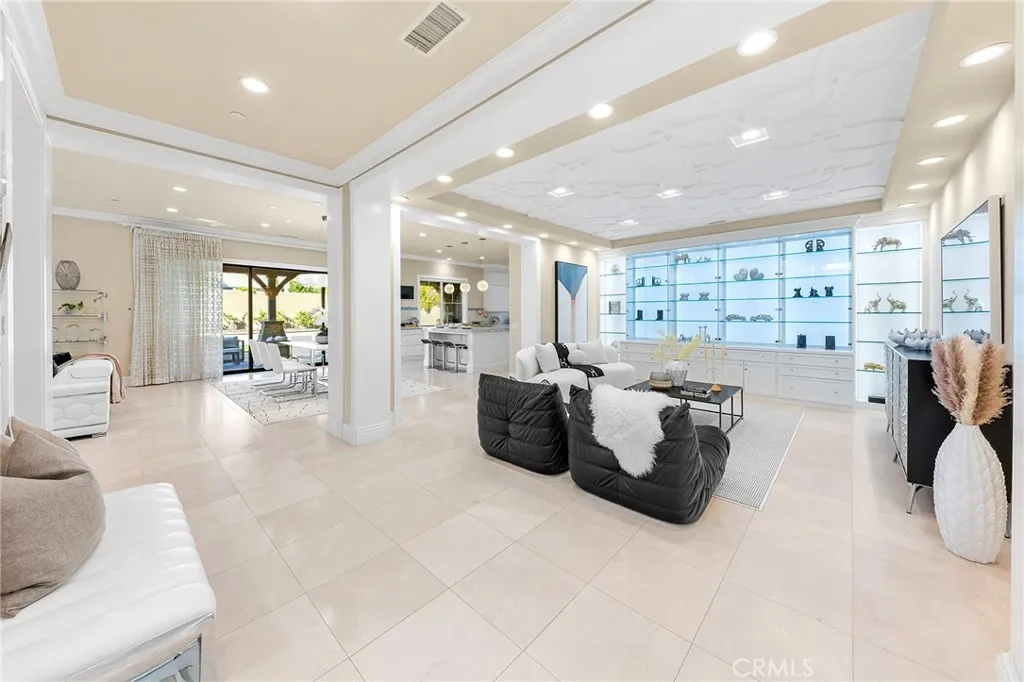 123 Calderon, Irvine, California 92618 home-pic-7